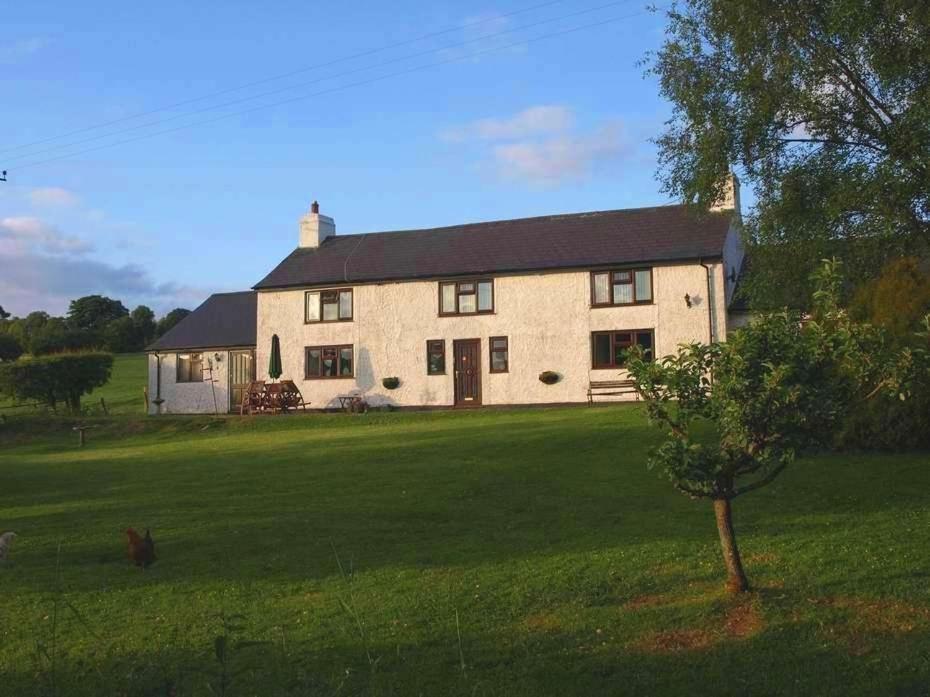 Maeswalter Hotell Brecon Exteriör bild